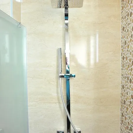 Apartment Lucijano *